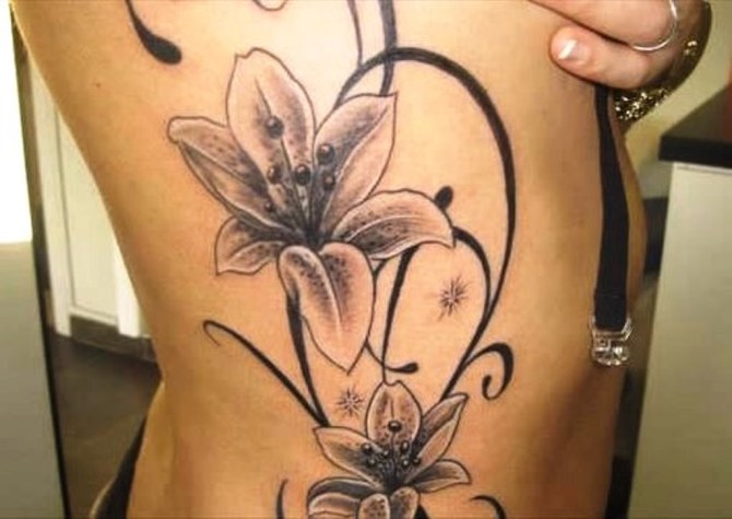 04 Black Lily Tattoo
